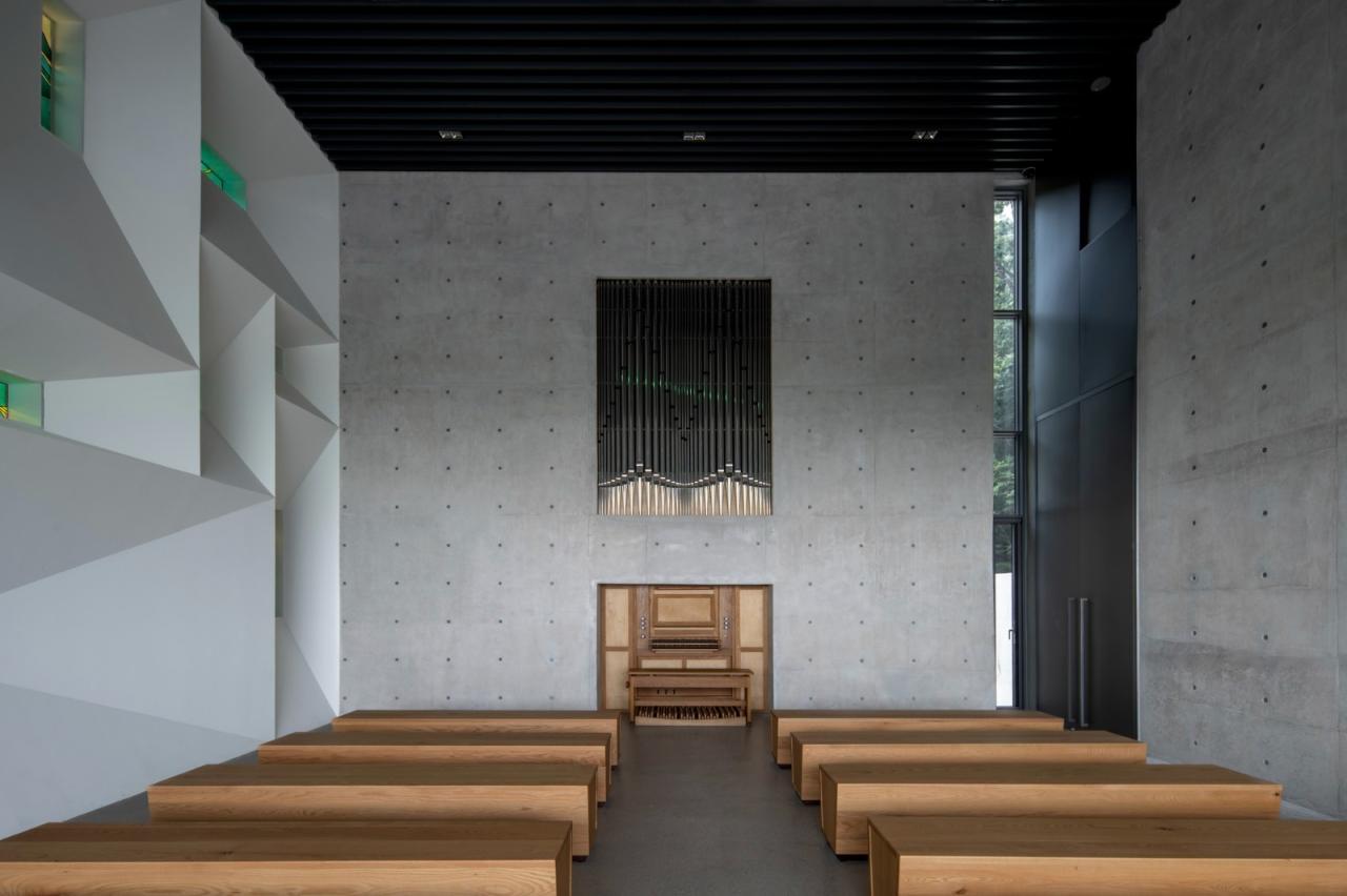 BIM建筑|冥想小教堂 / Lee Eunseok + ATELIER KOMA BIM建筑|冥想小教堂 / Lee Eunseok + ATELIER KOMA