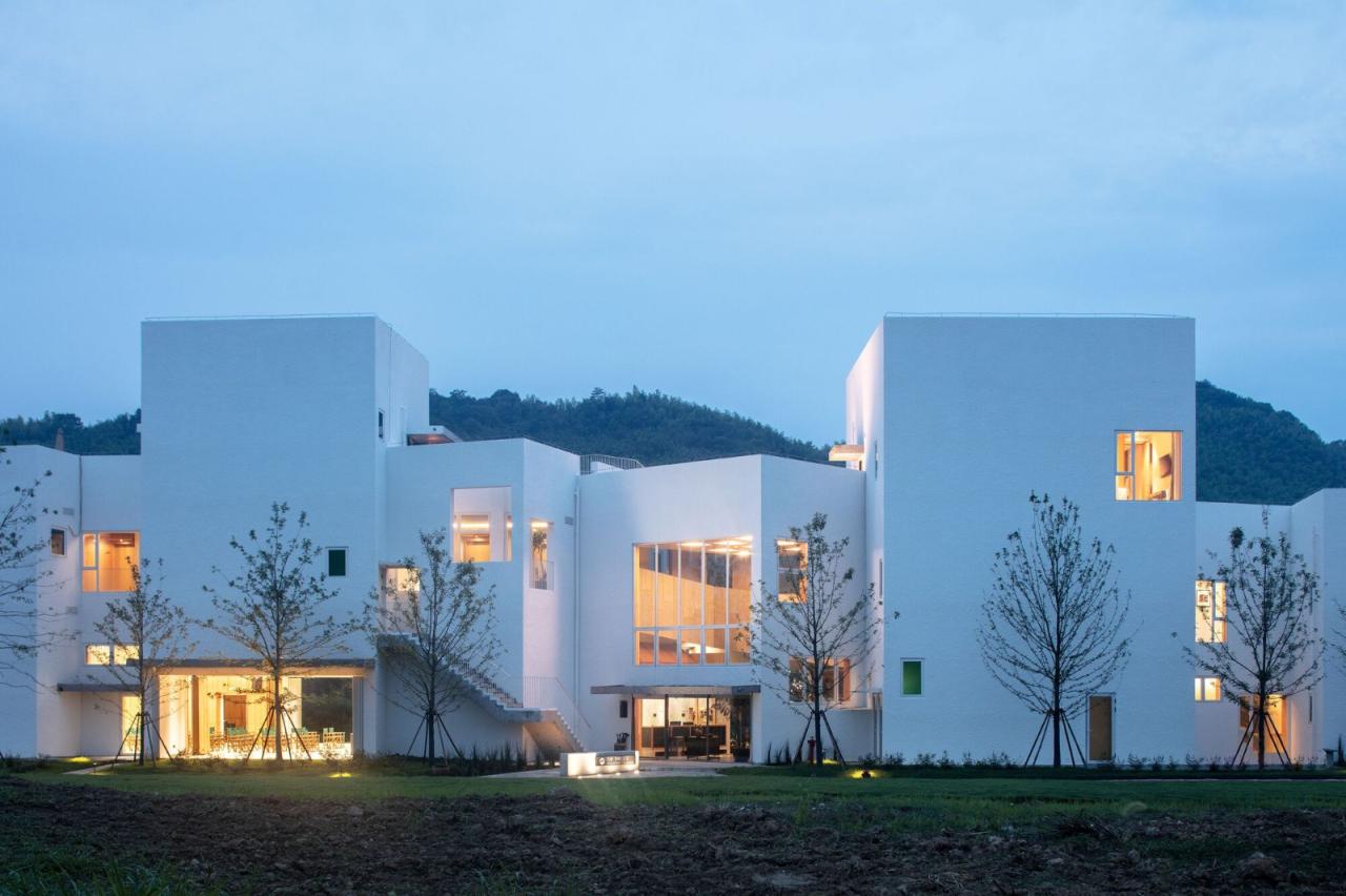 BIM建筑|湖州西坡劳岭良室 / 跳房子建筑工作室 BIM建筑|湖州西坡劳岭良室 / 跳房子建筑工作室