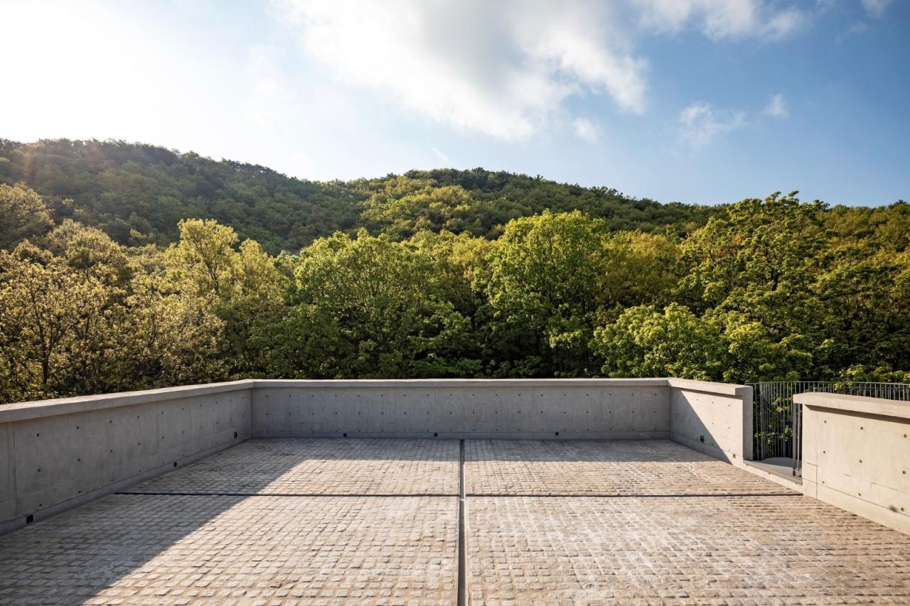 BIM建筑|冥想小教堂 / Lee Eunseok + ATELIER KOMA BIM建筑|冥想小教堂 / Lee Eunseok + ATELIER KOMA