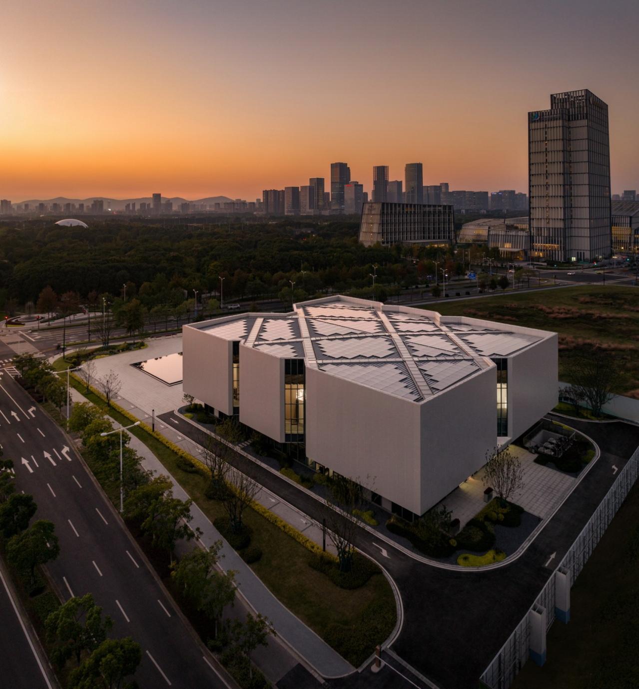 BIM建筑|中瑞生态城低碳技术创新促进中心 / 米丈建筑 BIM建筑|中瑞生态城低碳技术创新促进中心 / 米丈建筑