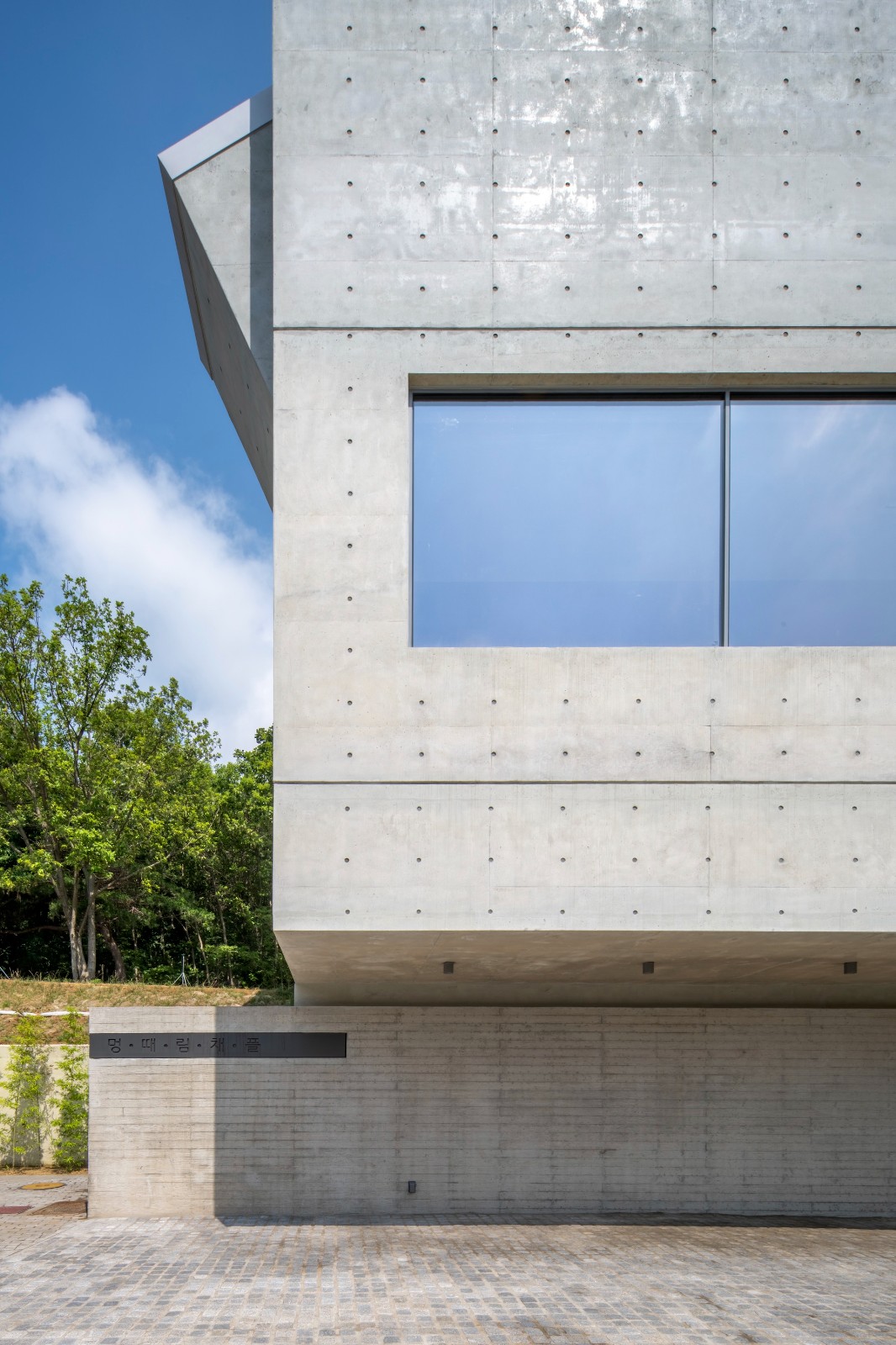 BIM建筑|冥想小教堂 / Lee Eunseok + ATELIER KOMA BIM建筑|冥想小教堂 / Lee Eunseok + ATELIER KOMA
