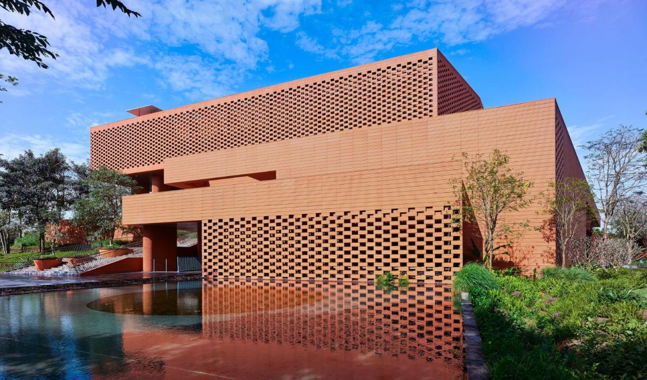 BIM建筑|海南生态智慧新城数字市政厅 / 清华大学建筑设计研究院 素朴建筑工作室 BIM建筑|海南生态智慧新城数字市政厅 / 清华大学建筑设计研究院 素朴建筑工作室