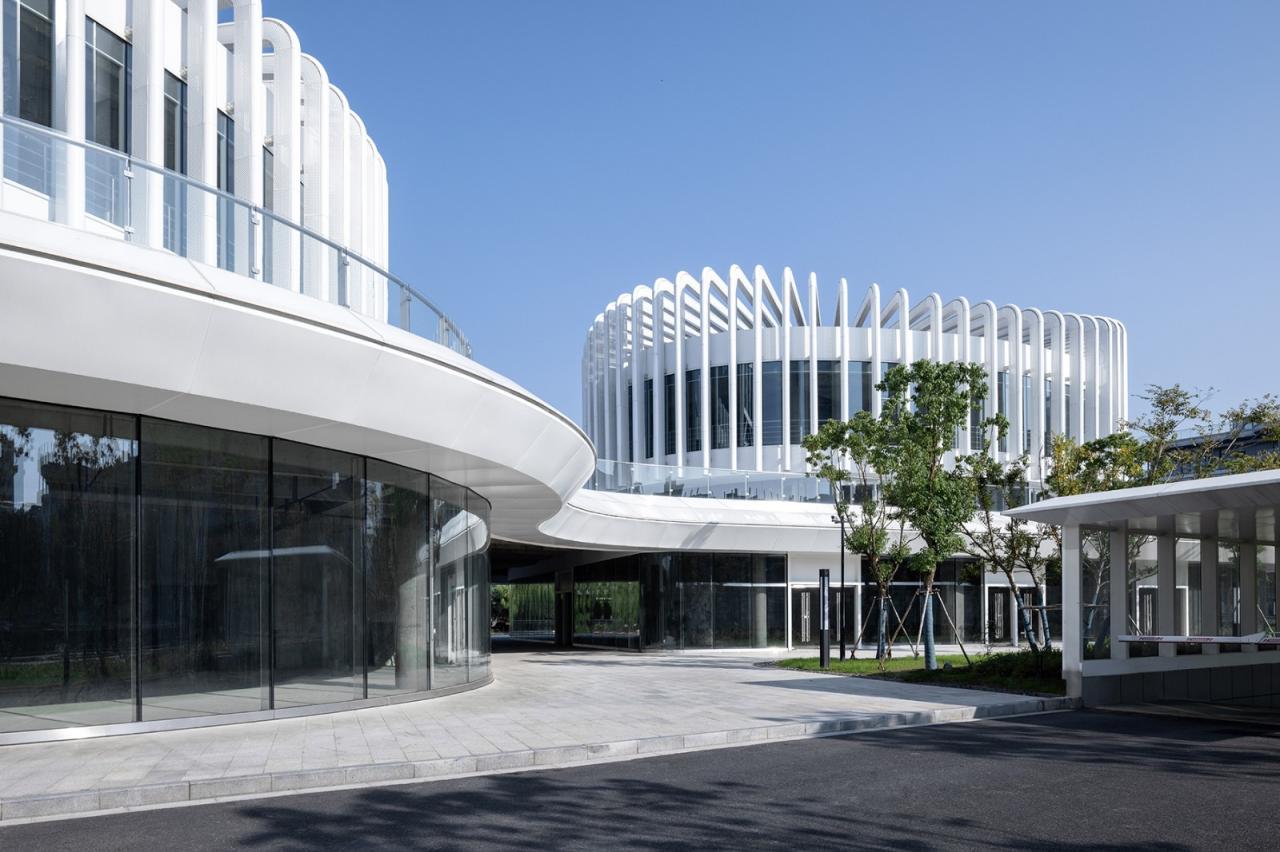 BIM建筑|兰花阁:九流渡滨河艺术街区 / UUA建筑师事务所 BIM建筑|兰花阁:九流渡滨河艺术街区 / UUA建筑师事务所