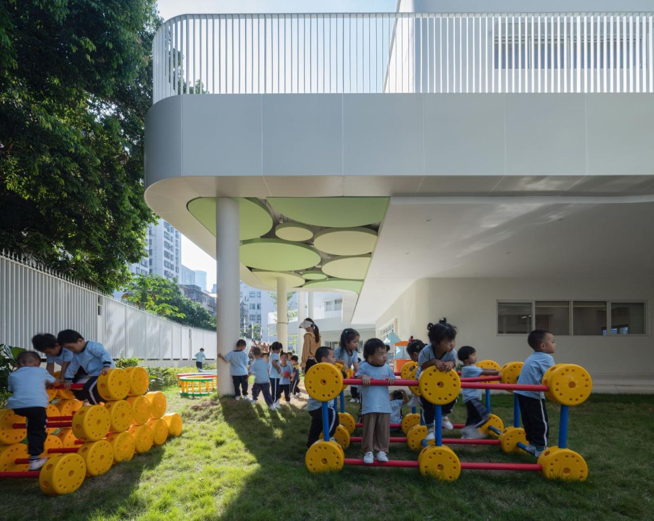 BIM建筑|深圳市第二幼儿园 / 徐昀超建筑工作室 BIM建筑|深圳市第二幼儿园 / 徐昀超建筑工作室