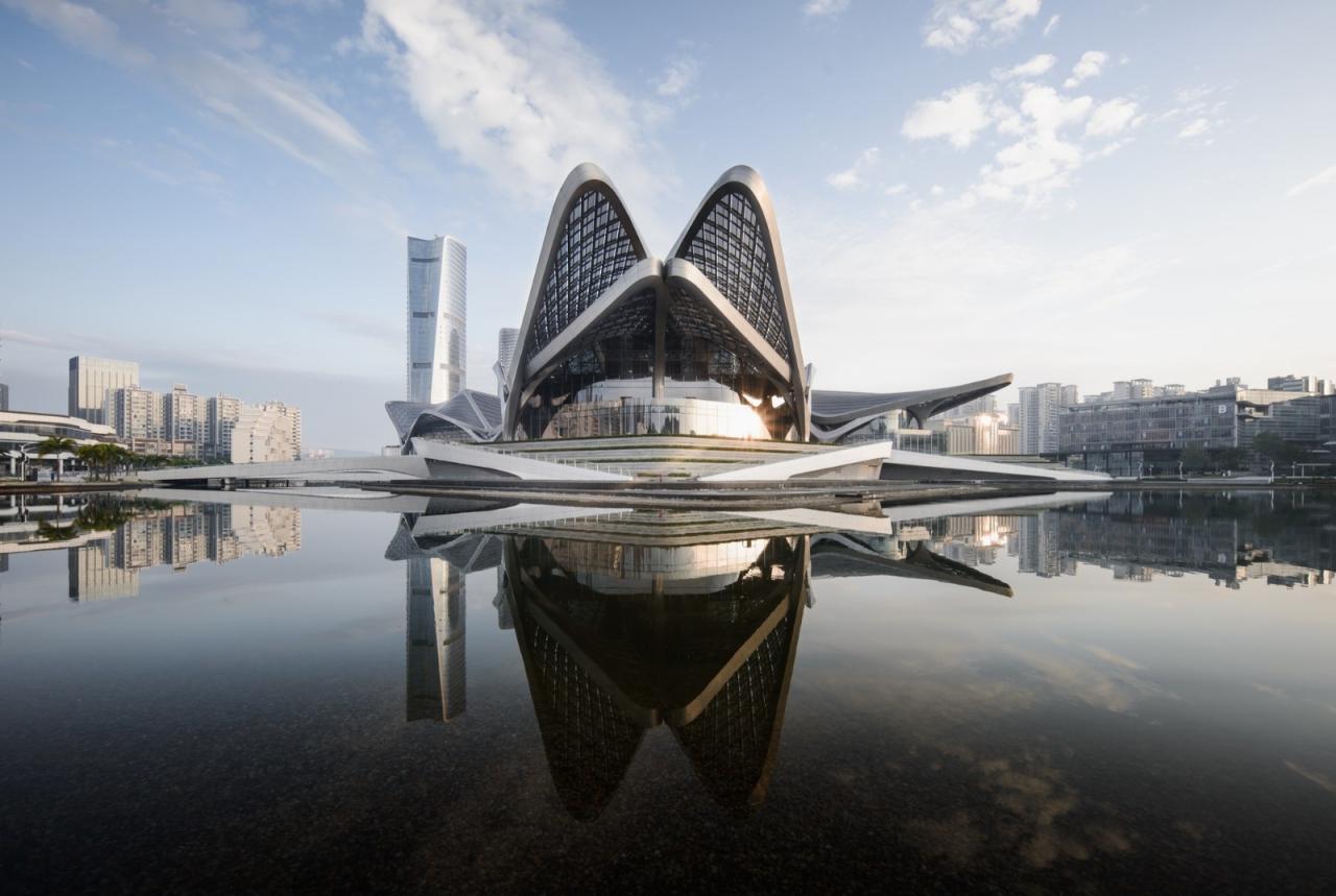 BIM建筑|珠海金湾市民艺术中心 / 扎哈·哈迪德建筑事务所 BIM建筑|珠海金湾市民艺术中心 / 扎哈·哈迪德建筑事务所