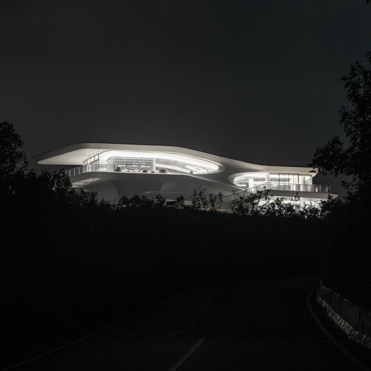 BIM建筑|孟凡浩深圳首作,山海新地标,盐田云海驿站 / line+建筑事务所 BIM建筑|孟凡浩深圳首作,山海新地标,盐田云海驿站 / line+建筑事务所