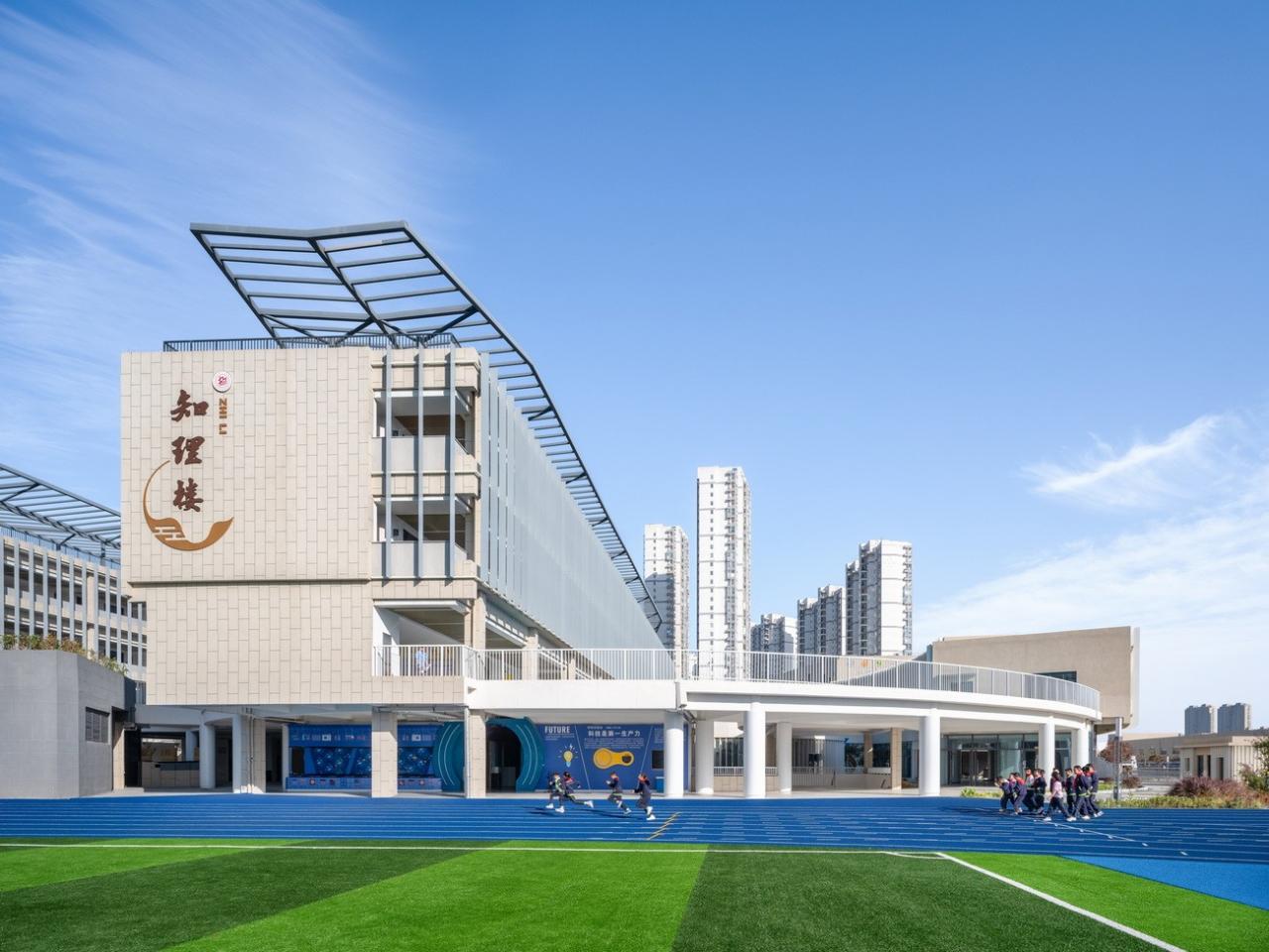 BIM建筑|扬名实验学校 / 米丈建筑 BIM建筑|扬名实验学校 / 米丈建筑