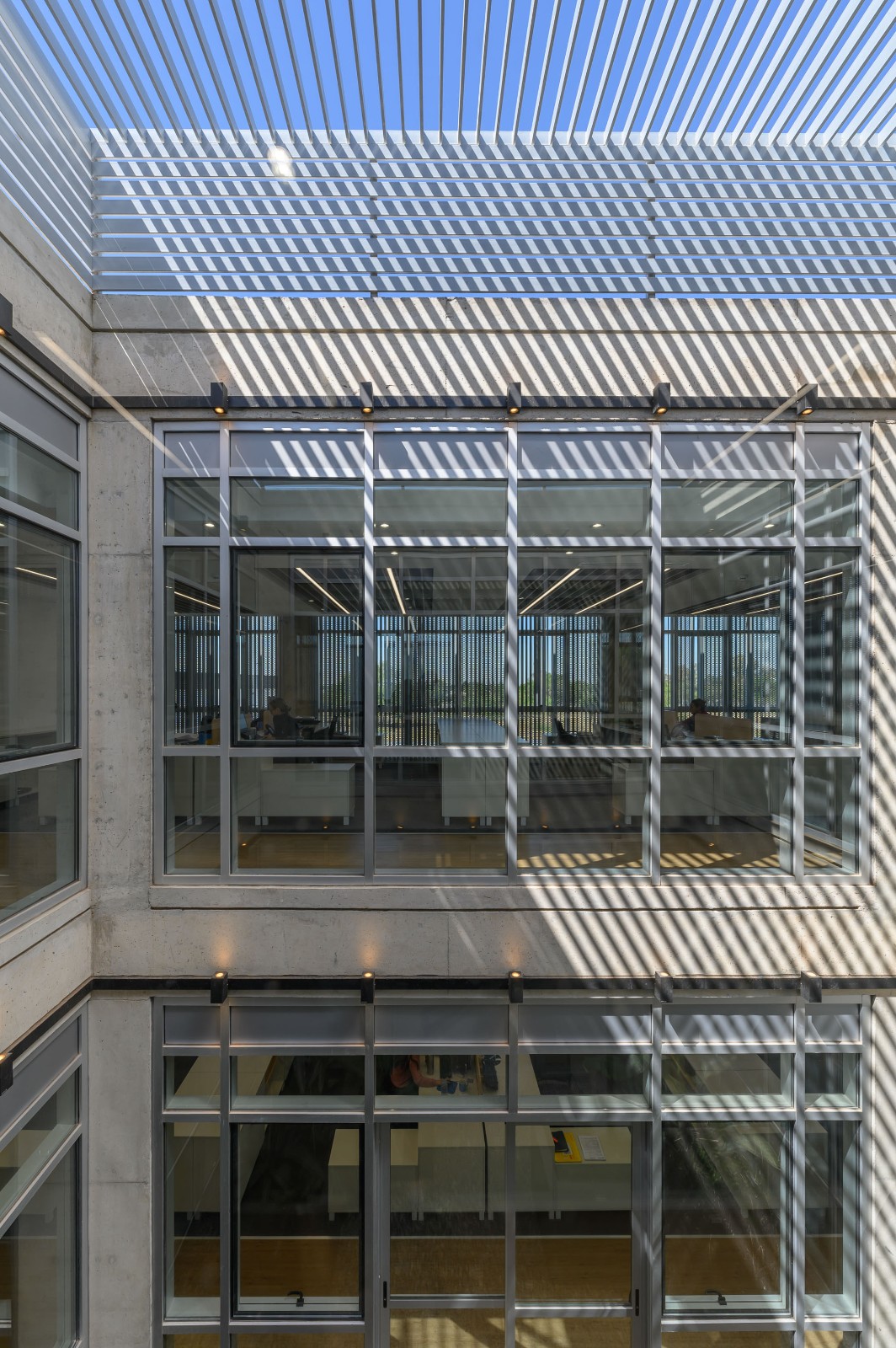 BIM建筑|生物制药总部 / Santiago Viale Lescano + Juan Manuel Juárez BIM建筑|生物制药总部 / Santiago Viale Lescano + Juan Manuel Juárez