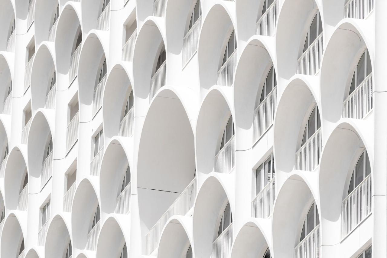 BIM建筑|414 个拱顶,‘蓝色之门’住宅 / PietriArchitectes BIM建筑|414 个拱顶,‘蓝色之门’住宅 / PietriArchitectes
