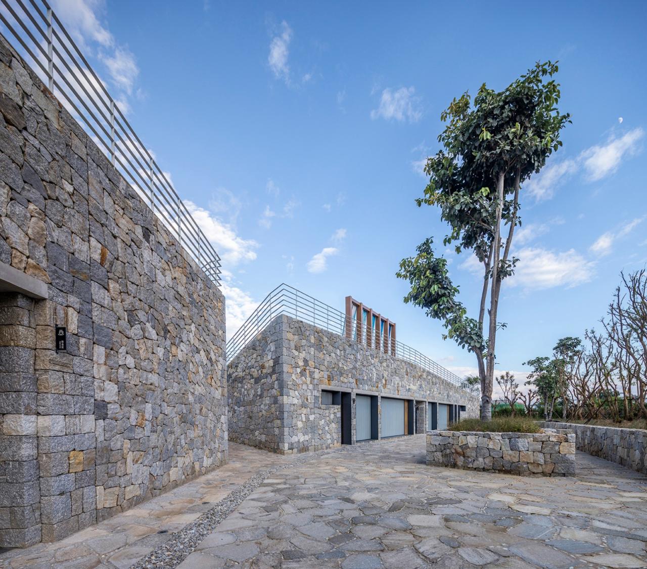 BIM建筑|帆的乡愁:环洱海生态廊道五号驿站 / 三文建筑 BIM建筑|帆的乡愁:环洱海生态廊道五号驿站 / 三文建筑