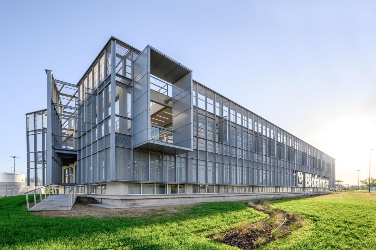 BIM建筑|生物制药总部 / Santiago Viale Lescano + Juan Manuel Juárez BIM建筑|生物制药总部 / Santiago Viale Lescano + Juan Manuel Juárez