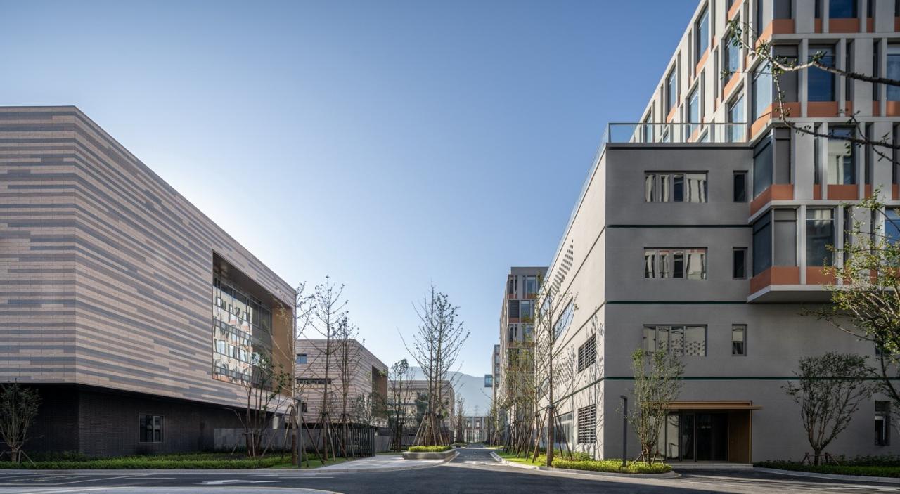 BIM建筑|工业上楼 模式迭代:杭州中节能(富阳)环保产业园 / line+孟凡浩新作 BIM建筑|工业上楼 模式迭代:杭州中节能(富阳)环保产业园 / line+孟凡浩新作