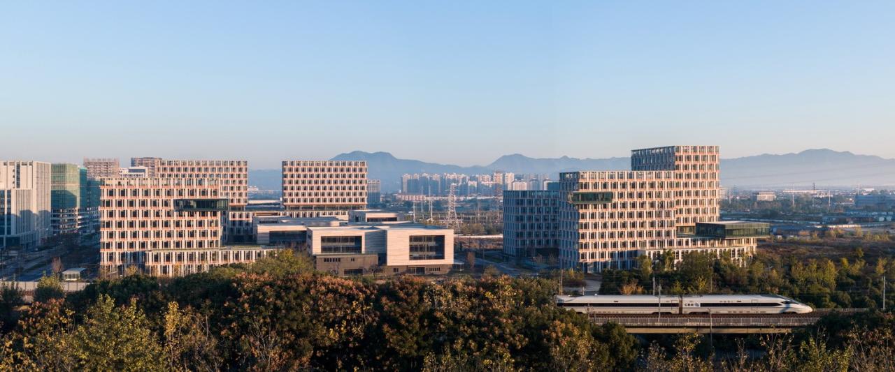 BIM建筑|工业上楼 模式迭代:杭州中节能(富阳)环保产业园 / line+孟凡浩新作 BIM建筑|工业上楼 模式迭代:杭州中节能(富阳)环保产业园 / line+孟凡浩新作