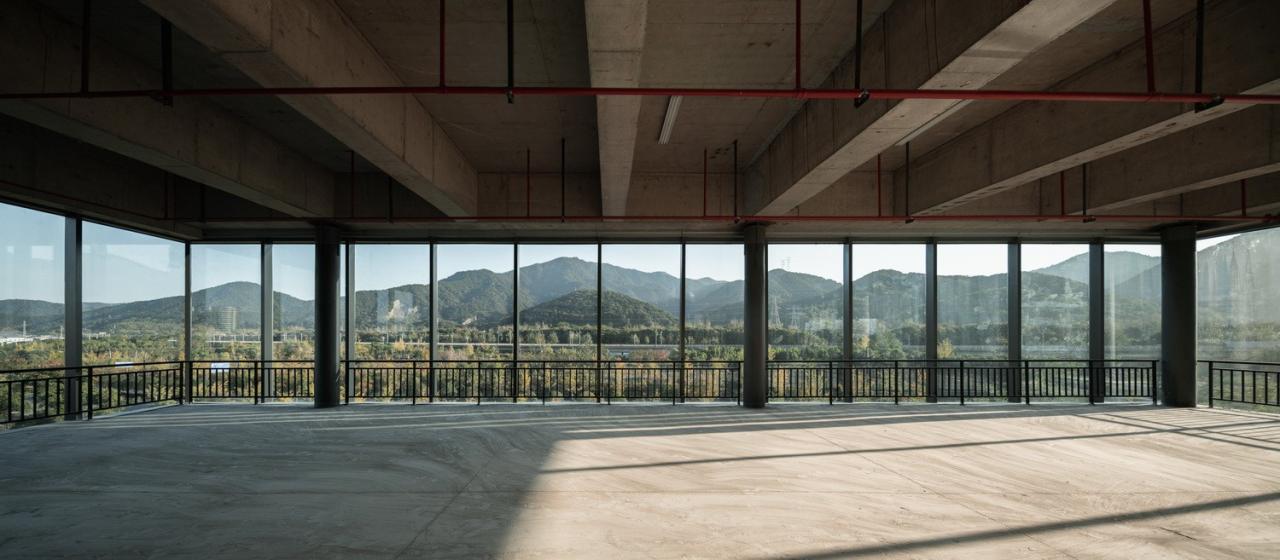 BIM建筑|工业上楼 模式迭代:杭州中节能(富阳)环保产业园 / line+孟凡浩新作 BIM建筑|工业上楼 模式迭代:杭州中节能(富阳)环保产业园 / line+孟凡浩新作