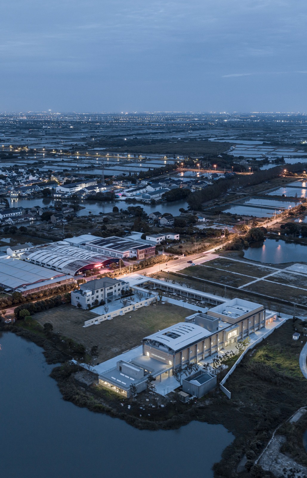 BIM建筑|苏州相城区阳澄湖镇大闸蟹文化园 / 九城都市 BIM建筑|苏州相城区阳澄湖镇大闸蟹文化园 / 九城都市
