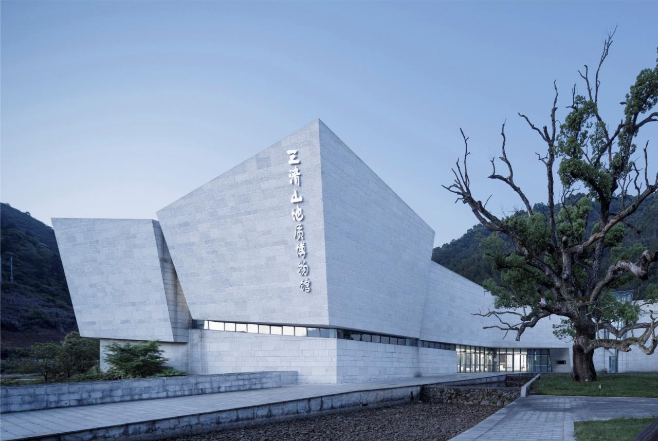 BIM建筑|“地”之书写——三清山地质博物馆设计思考 / 浙江大学建筑设计研究院 BIM建筑|“地”之书写——三清山地质博物馆设计思考 / 浙江大学建筑设计研究院