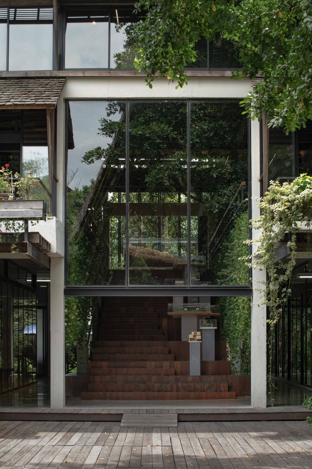 BIM建筑|建筑师们社区生活,Rabindhorn 大楼 / Arsomsilp Community and Environmental Architect BIM建筑|建筑师们社区生活,Rabindhorn 大楼 / Arsomsilp Community and Environmental Architect