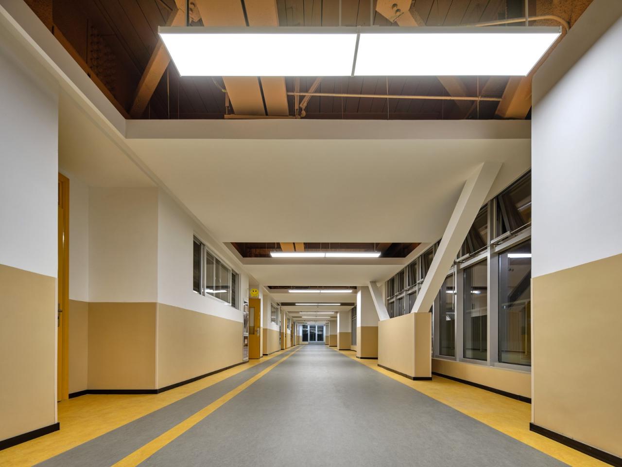 BIM建筑|西安市未央路小学综合楼 / 中国建筑西北设计研究院 屈培青工作室 BIM建筑|西安市未央路小学综合楼 / 中国建筑西北设计研究院 屈培青工作室