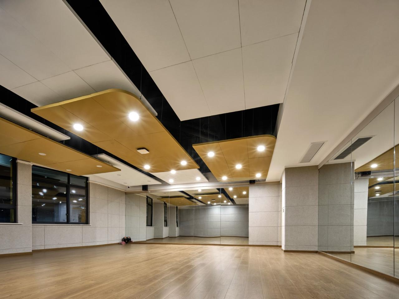 BIM建筑|西安市未央路小学综合楼 / 中国建筑西北设计研究院 屈培青工作室 BIM建筑|西安市未央路小学综合楼 / 中国建筑西北设计研究院 屈培青工作室