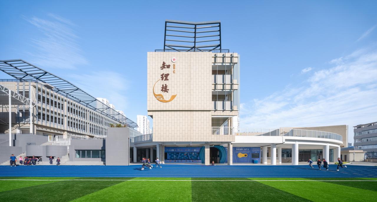 BIM建筑|扬名实验学校 / 米丈建筑 BIM建筑|扬名实验学校 / 米丈建筑