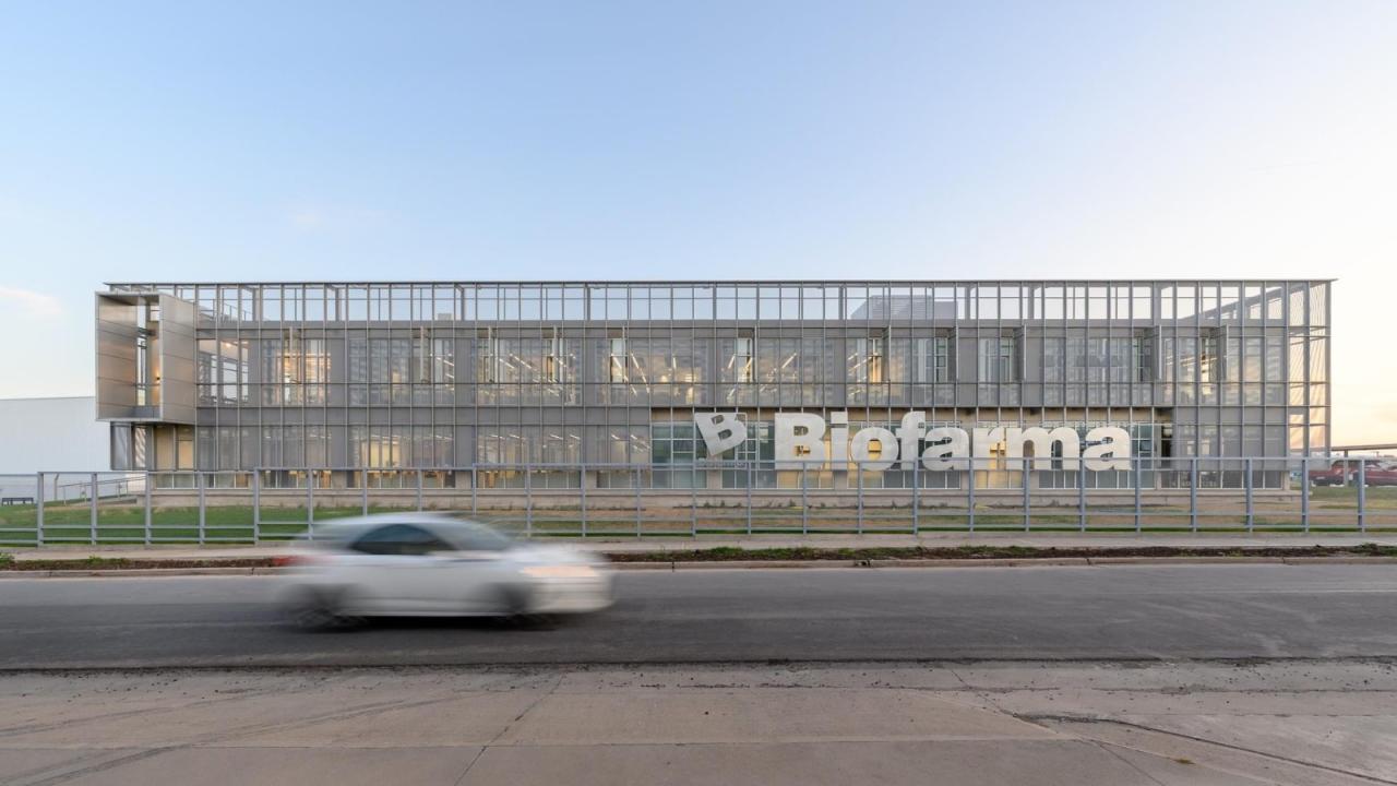 BIM建筑|生物制药总部 / Santiago Viale Lescano + Juan Manuel Juárez BIM建筑|生物制药总部 / Santiago Viale Lescano + Juan Manuel Juárez