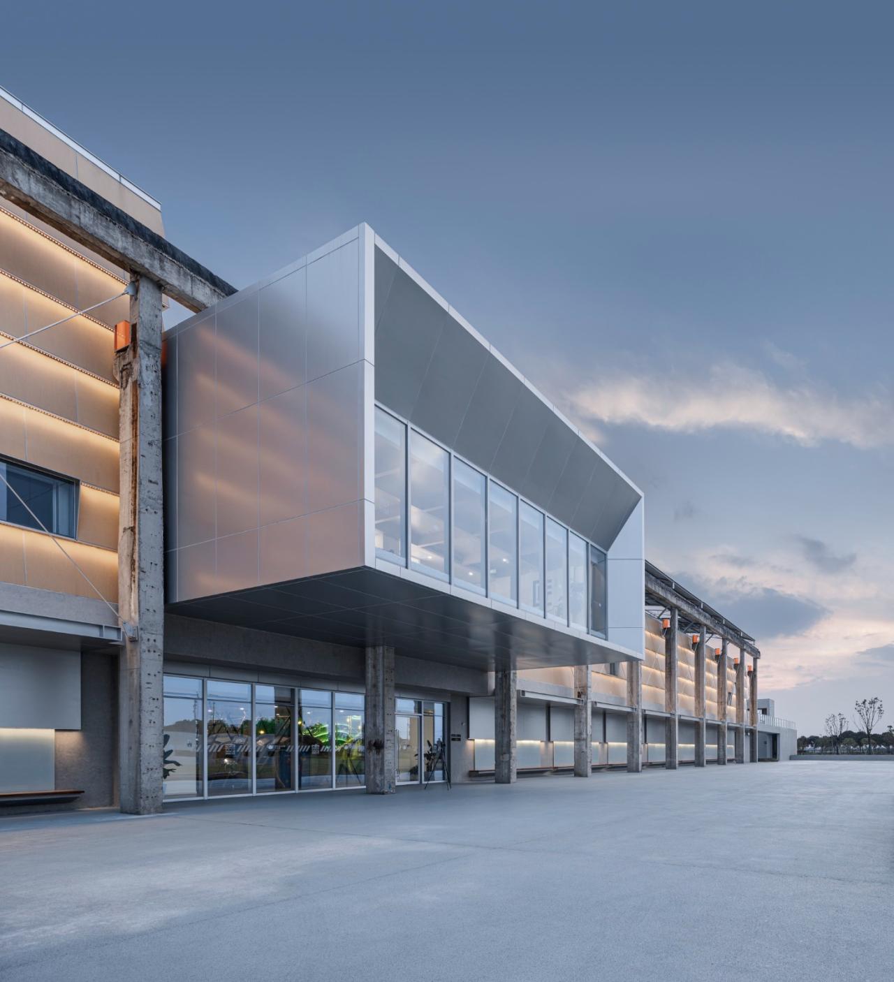 BIM建筑|苏州相城区阳澄湖镇大闸蟹文化园 / 九城都市 BIM建筑|苏州相城区阳澄湖镇大闸蟹文化园 / 九城都市