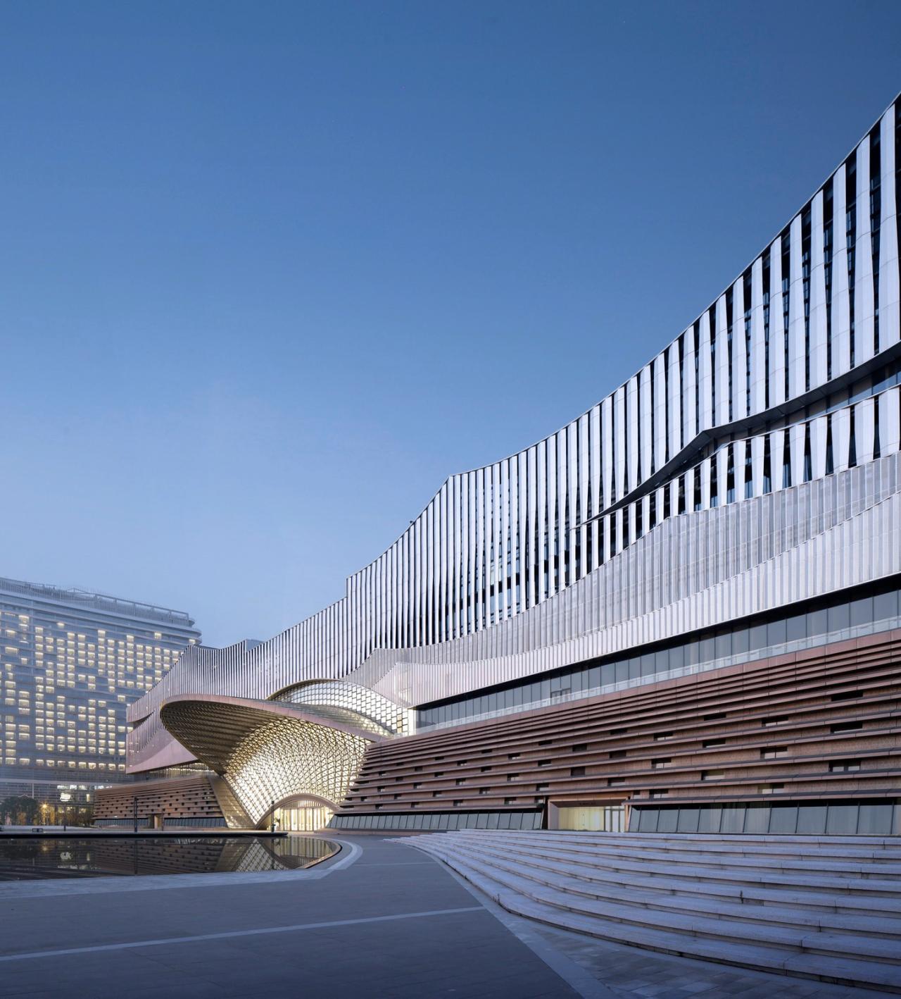 BIM建筑|长沙国际会议中心:水云潇湘 翰墨中华 / 华南理工大学建筑设计研究院有限公司 BIM建筑|长沙国际会议中心:水云潇湘 翰墨中华 / 华南理工大学建筑设计研究院有限公司