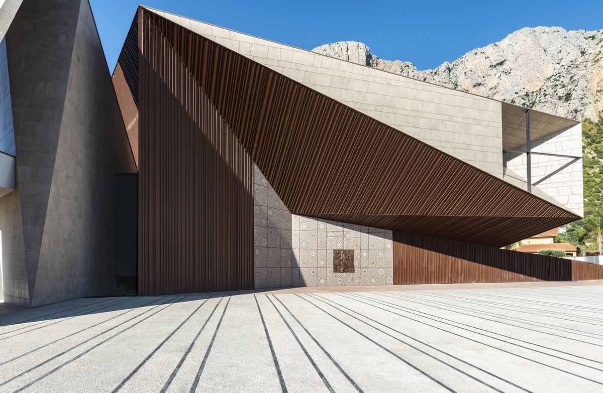 BIM建筑|Redemptoris Mater 教堂 / Studio Kuadra BIM建筑|Redemptoris Mater 教堂 / Studio Kuadra