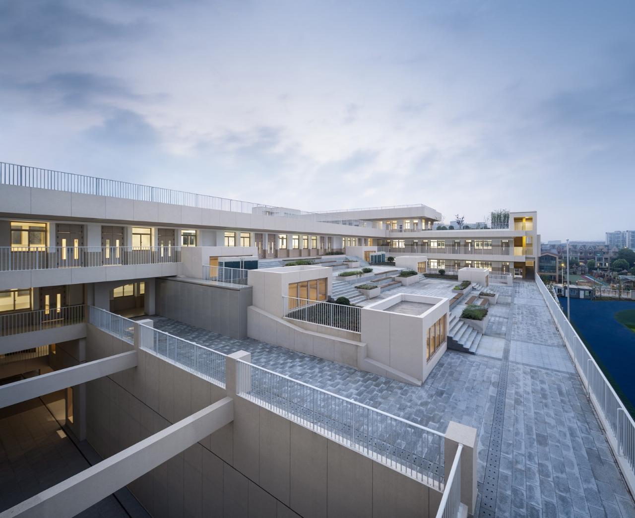 BIM建筑|江苏省南京市文齐路小学 / 荣朝晖工作室 BIM建筑|江苏省南京市文齐路小学 / 荣朝晖工作室