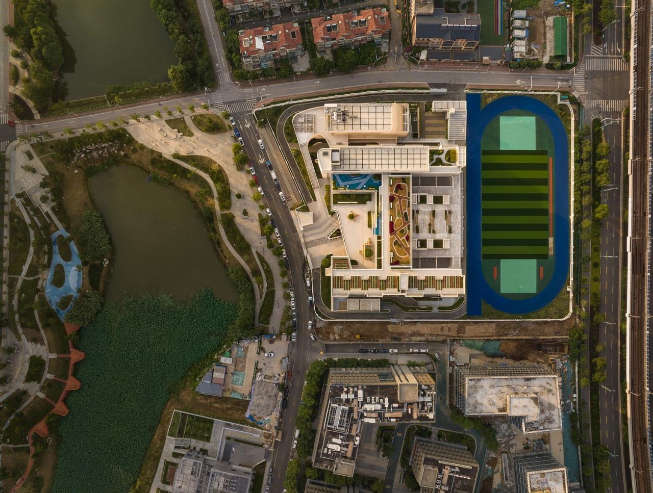 BIM建筑|江苏省南京市文齐路小学 / 荣朝晖工作室 BIM建筑|江苏省南京市文齐路小学 / 荣朝晖工作室