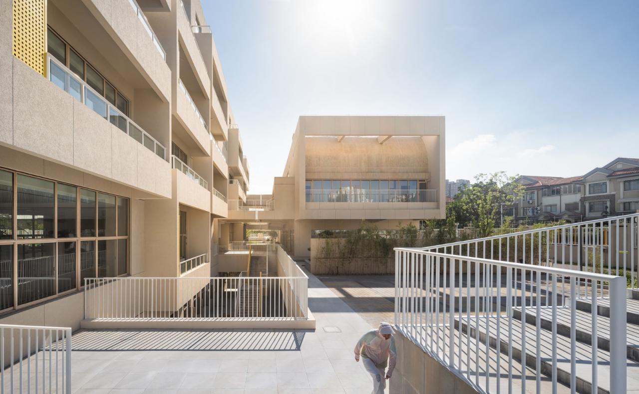 BIM建筑|江苏省南京市文齐路小学 / 荣朝晖工作室 BIM建筑|江苏省南京市文齐路小学 / 荣朝晖工作室