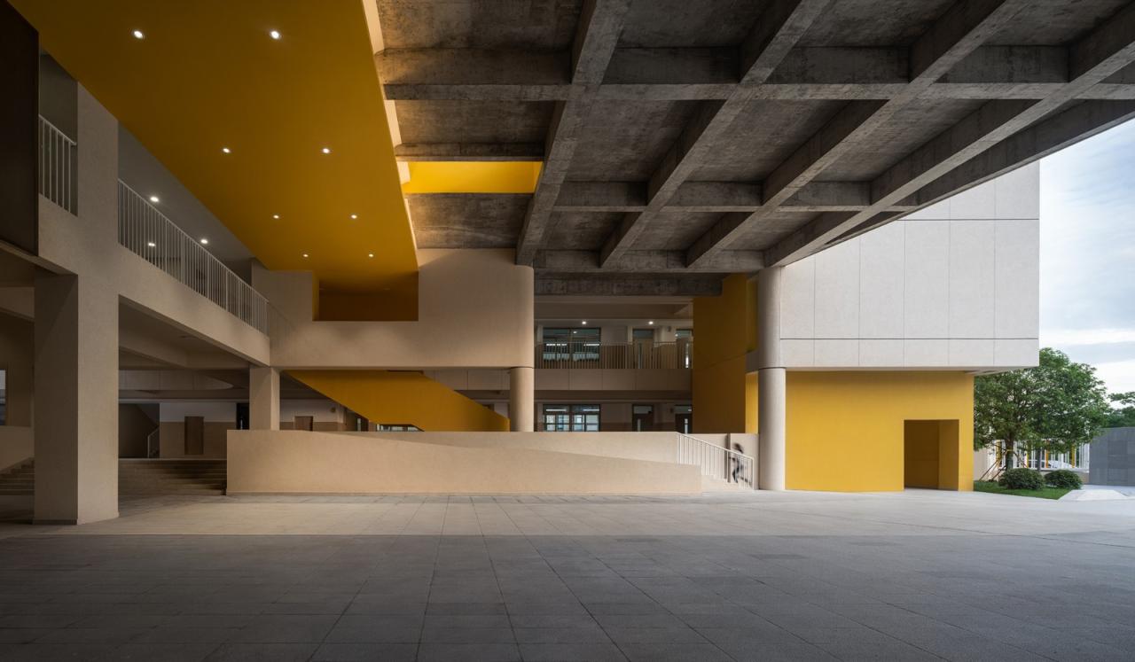 BIM建筑|江苏省南京市文齐路小学 / 荣朝晖工作室 BIM建筑|江苏省南京市文齐路小学 / 荣朝晖工作室