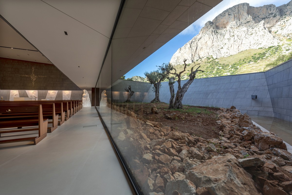 BIM建筑|Redemptoris Mater 教堂 / Studio Kuadra BIM建筑|Redemptoris Mater 教堂 / Studio Kuadra