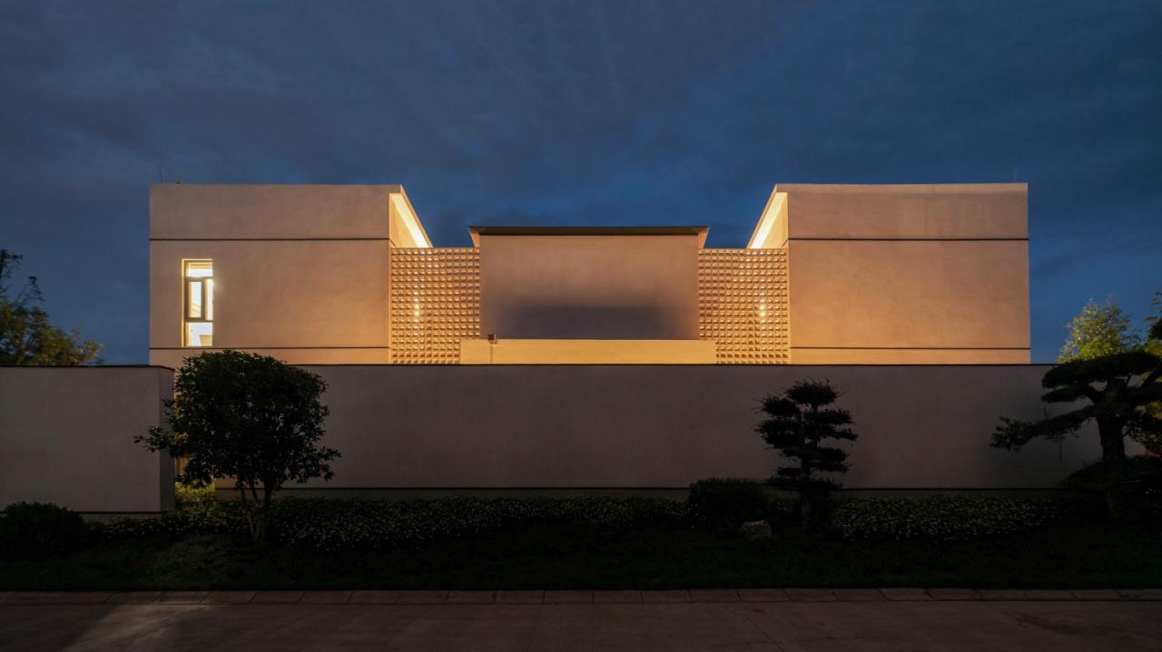 BIM建筑|方院——工业园区里的“四合院”,云南红河州 / 素造建筑 BIM建筑|方院——工业园区里的“四合院”,云南红河州 / 素造建筑