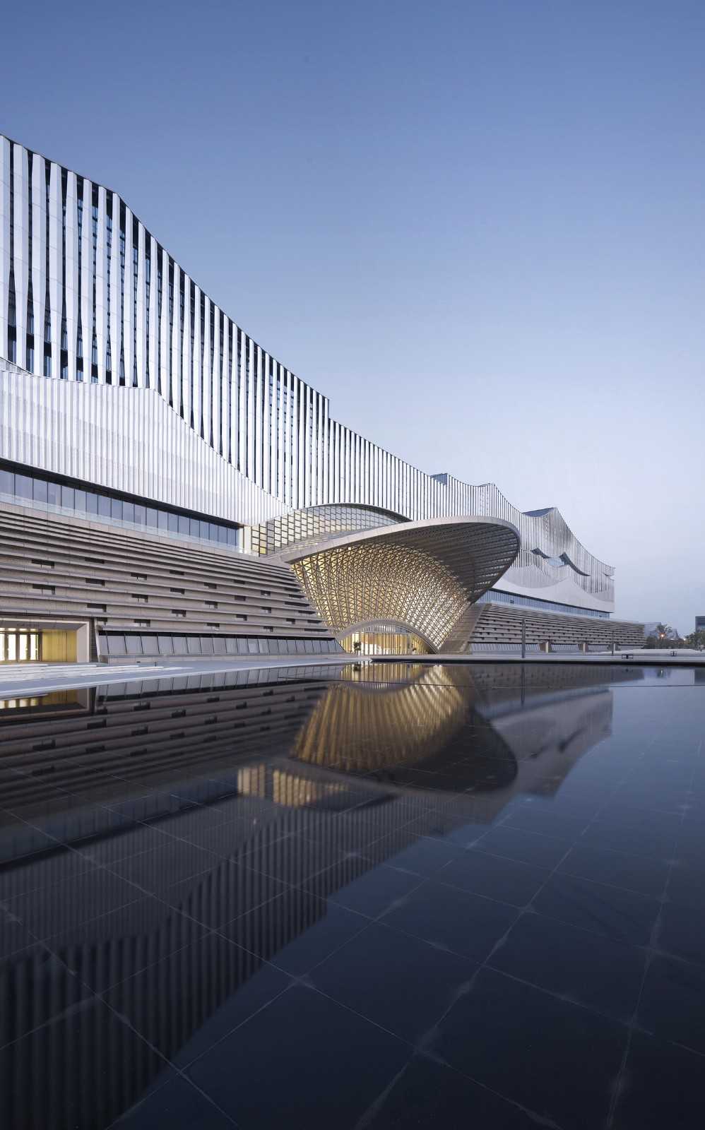 BIM建筑|长沙国际会议中心:水云潇湘 翰墨中华 / 华南理工大学建筑设计研究院有限公司 BIM建筑|长沙国际会议中心:水云潇湘 翰墨中华 / 华南理工大学建筑设计研究院有限公司