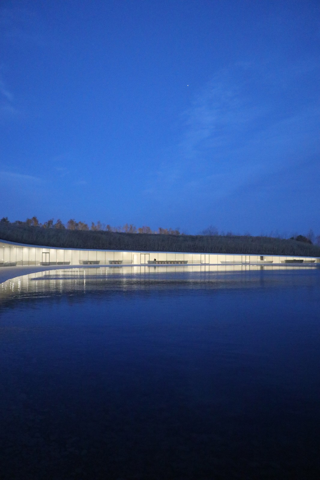 BIM建筑|在水艺术博物馆 / 石上纯也建筑事务所 BIM建筑|在水艺术博物馆 / 石上纯也建筑事务所