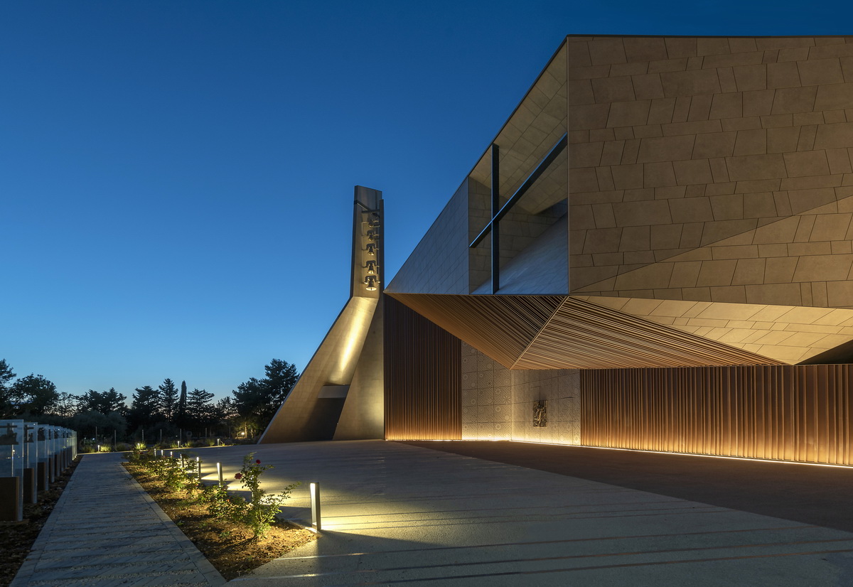 BIM建筑|Redemptoris Mater 教堂 / Studio Kuadra BIM建筑|Redemptoris Mater 教堂 / Studio Kuadra