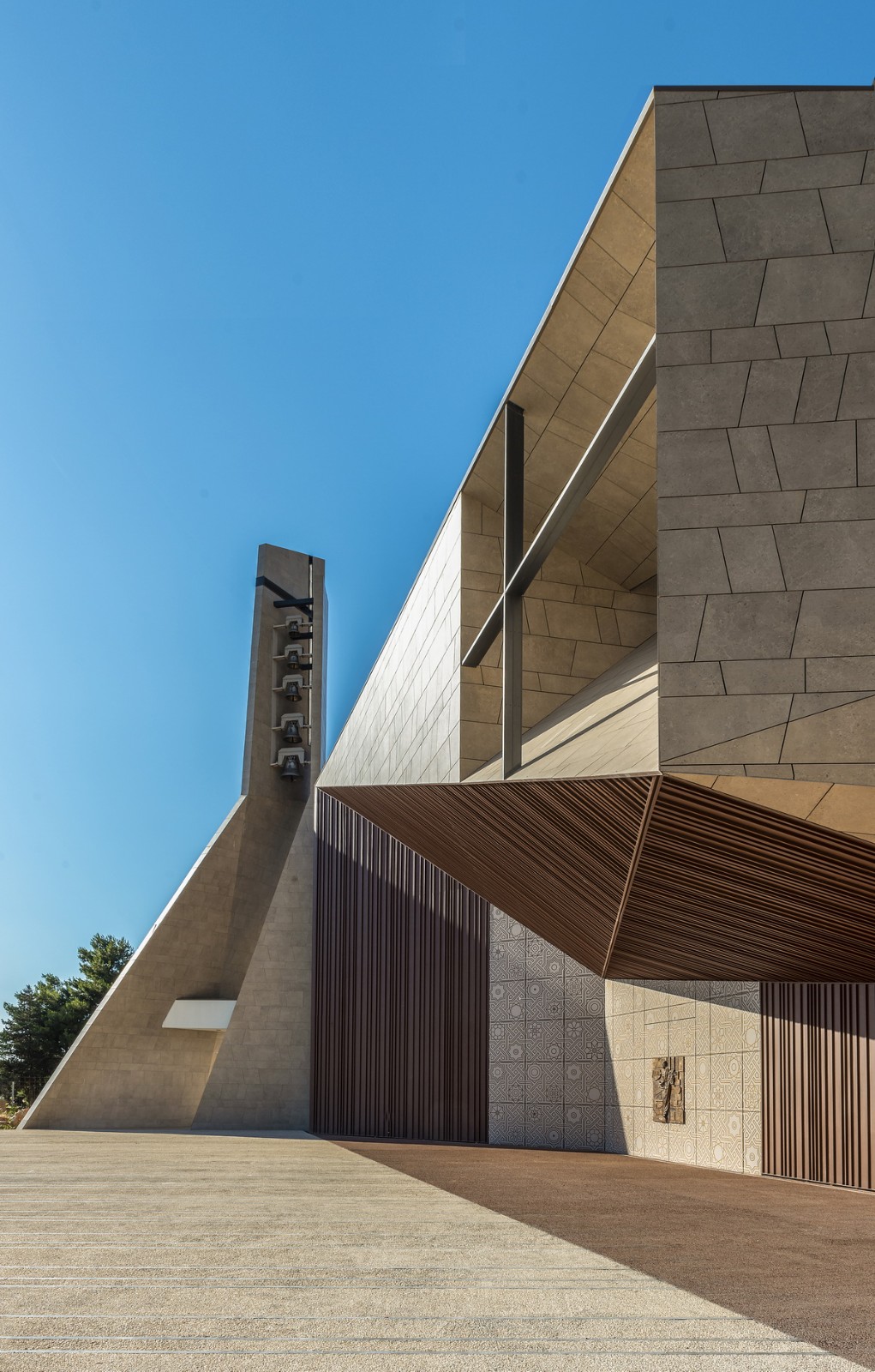 BIM建筑|Redemptoris Mater 教堂 / Studio Kuadra BIM建筑|Redemptoris Mater 教堂 / Studio Kuadra