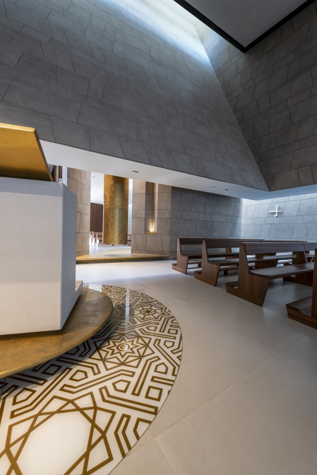 BIM建筑|Redemptoris Mater 教堂 / Studio Kuadra BIM建筑|Redemptoris Mater 教堂 / Studio Kuadra