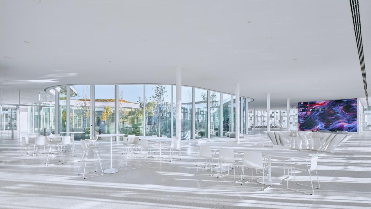 BIM建筑|沙漠中闪烁,欧洲最大太阳能发电厂 / Bilgin Architects BIM建筑|沙漠中闪烁,欧洲最大太阳能发电厂 / Bilgin Architects