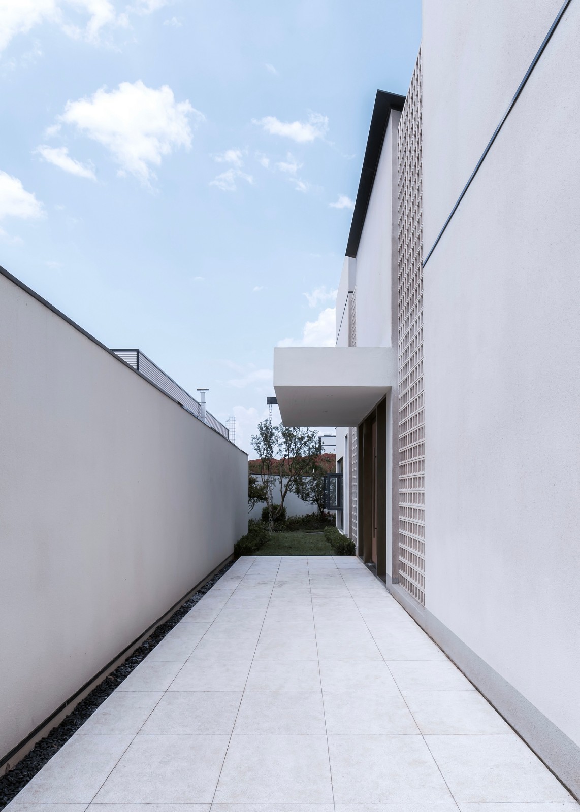 BIM建筑|方院——工业园区里的“四合院”,云南红河州 / 素造建筑 BIM建筑|方院——工业园区里的“四合院”,云南红河州 / 素造建筑