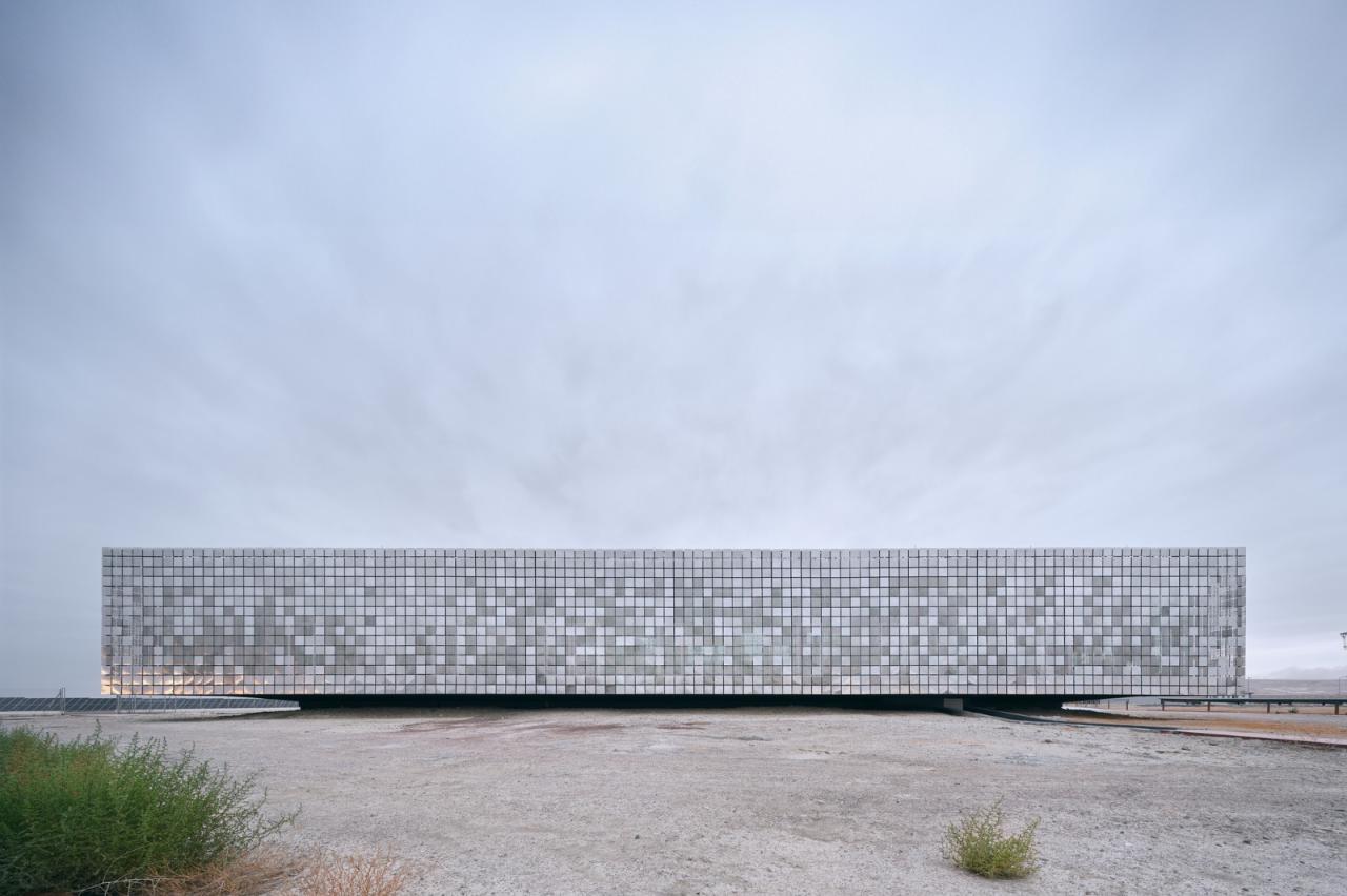 BIM建筑|沙漠中闪烁,欧洲最大太阳能发电厂 / Bilgin Architects BIM建筑|沙漠中闪烁,欧洲最大太阳能发电厂 / Bilgin Architects