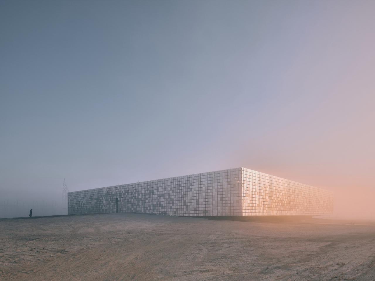 BIM建筑|沙漠中闪烁,欧洲最大太阳能发电厂 / Bilgin Architects BIM建筑|沙漠中闪烁,欧洲最大太阳能发电厂 / Bilgin Architects