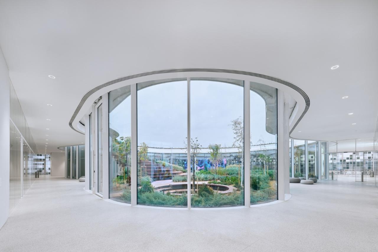BIM建筑|沙漠中闪烁,欧洲最大太阳能发电厂 / Bilgin Architects BIM建筑|沙漠中闪烁,欧洲最大太阳能发电厂 / Bilgin Architects