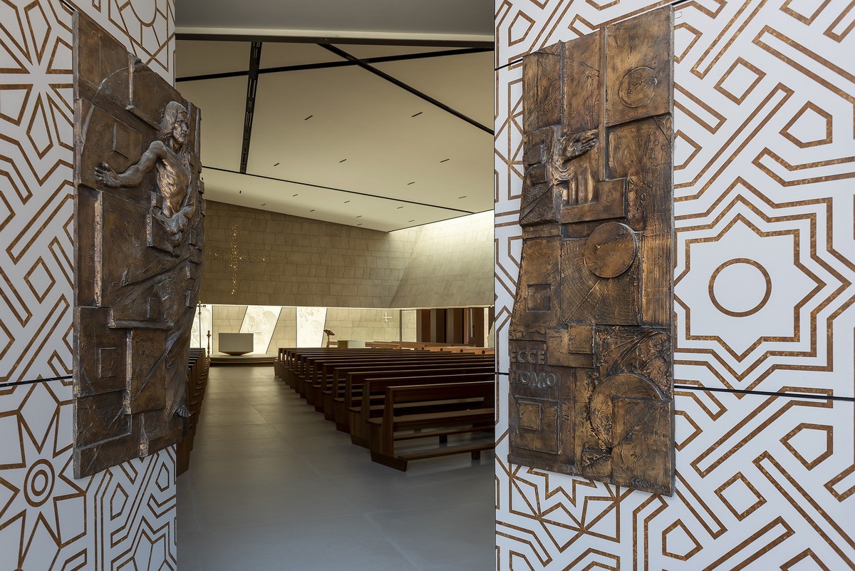BIM建筑|Redemptoris Mater 教堂 / Studio Kuadra BIM建筑|Redemptoris Mater 教堂 / Studio Kuadra