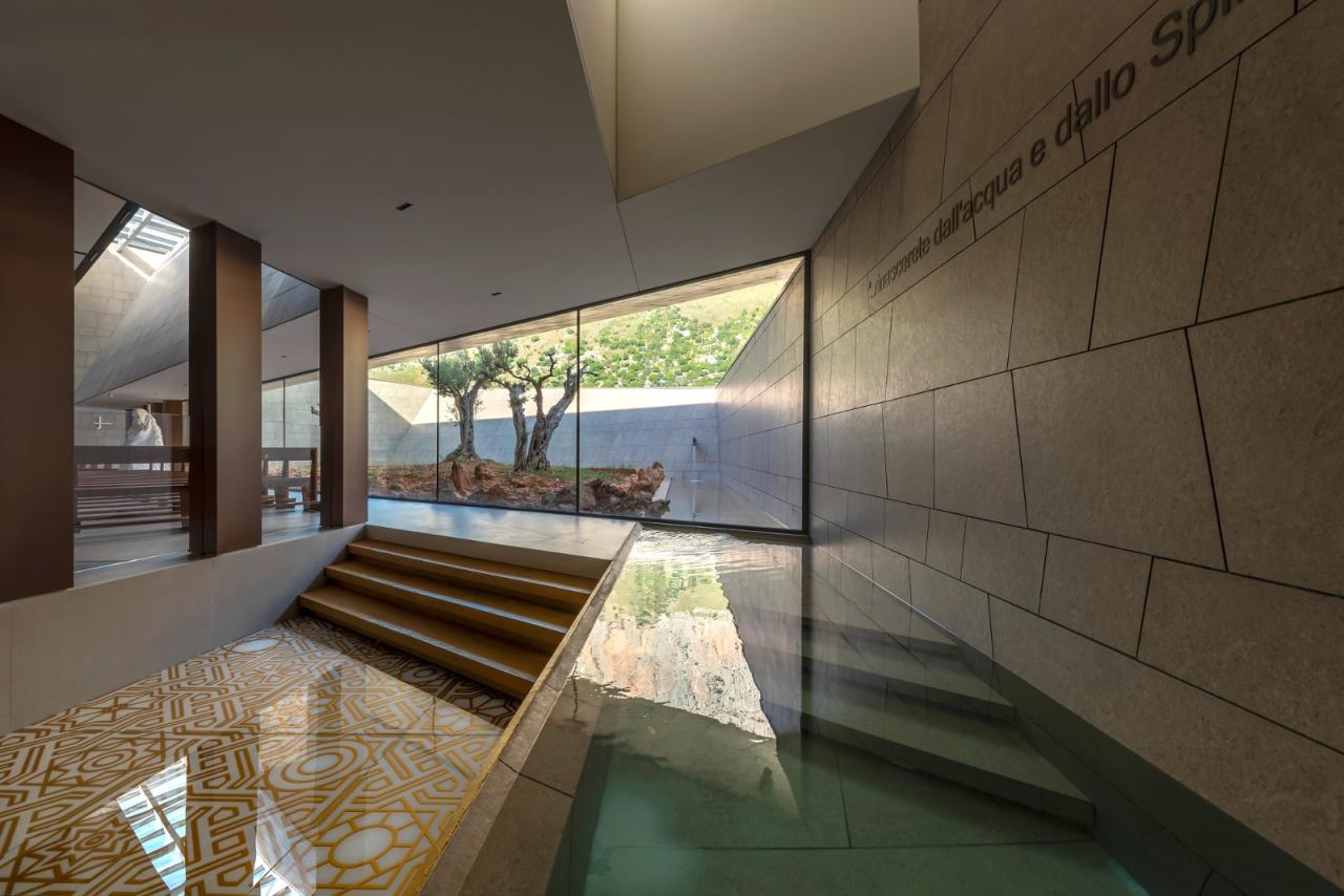 BIM建筑|Redemptoris Mater 教堂 / Studio Kuadra BIM建筑|Redemptoris Mater 教堂 / Studio Kuadra