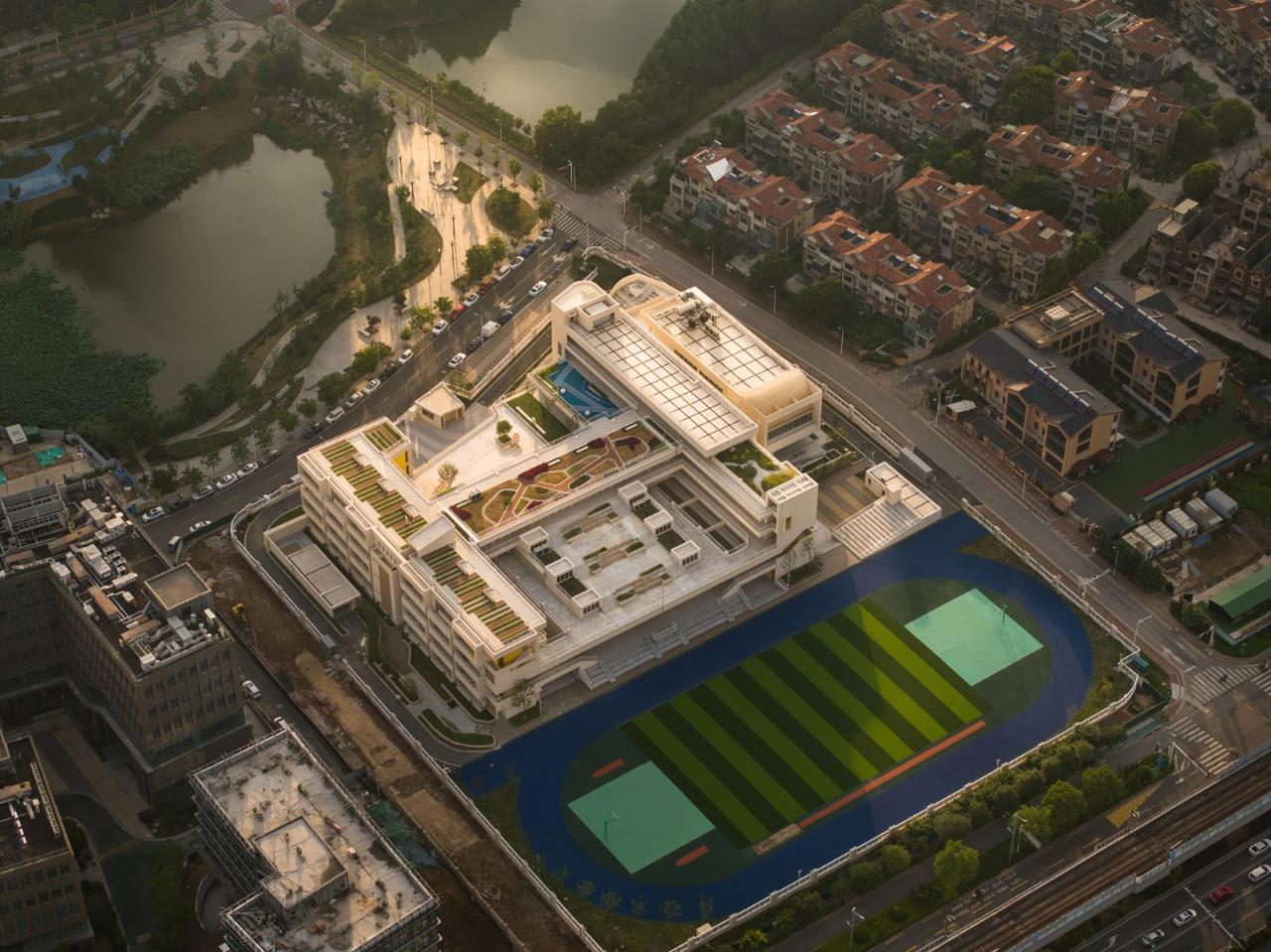 BIM建筑|江苏省南京市文齐路小学 / 荣朝晖工作室 BIM建筑|江苏省南京市文齐路小学 / 荣朝晖工作室