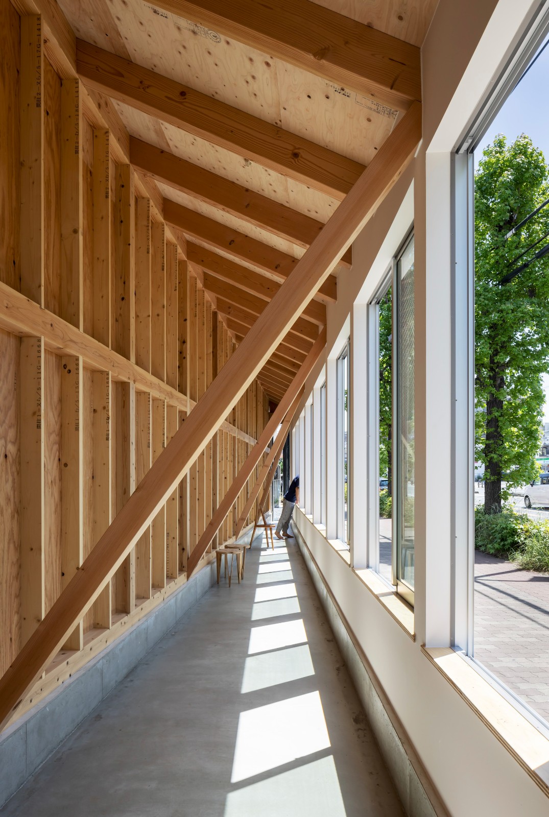 BIM建筑|4x59米三角地,YOKONAGAYA 美容院 / Office for Environment Architecture BIM建筑|4x59米三角地,YOKONAGAYA 美容院 / Office for Environment Architecture