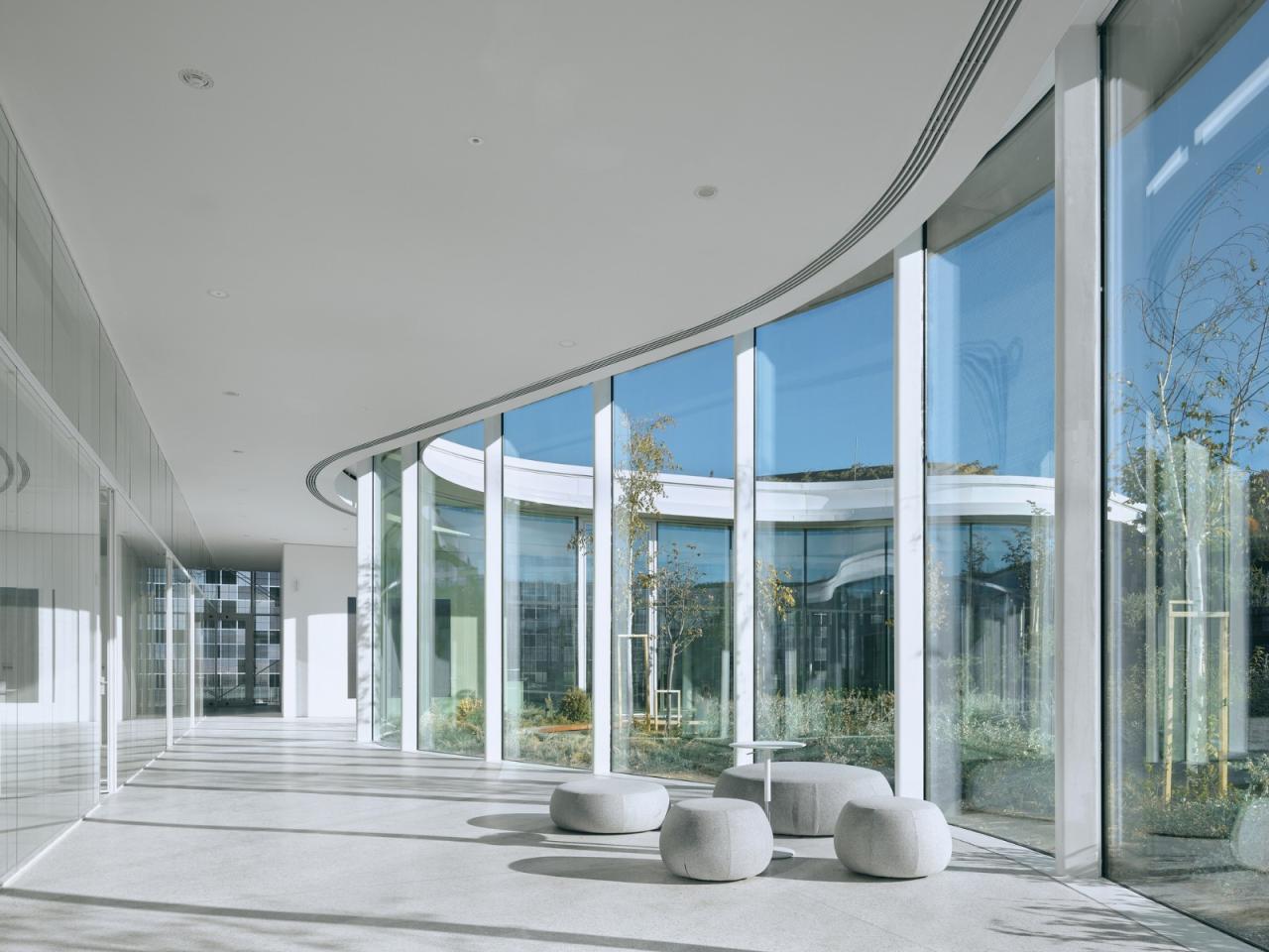 BIM建筑|沙漠中闪烁,欧洲最大太阳能发电厂 / Bilgin Architects BIM建筑|沙漠中闪烁,欧洲最大太阳能发电厂 / Bilgin Architects