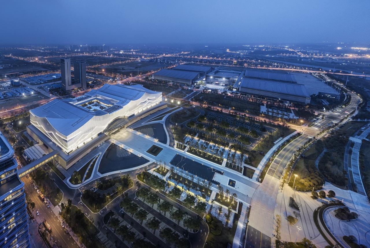 BIM建筑|长沙国际会议中心:水云潇湘 翰墨中华 / 华南理工大学建筑设计研究院有限公司 BIM建筑|长沙国际会议中心:水云潇湘 翰墨中华 / 华南理工大学建筑设计研究院有限公司